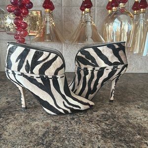 Nine West animal hair booties EUC worn once 7.5